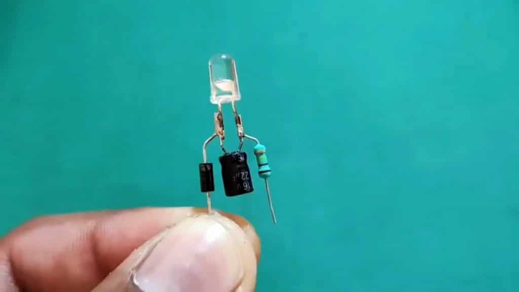 Как сделать мигающий диод | InTime