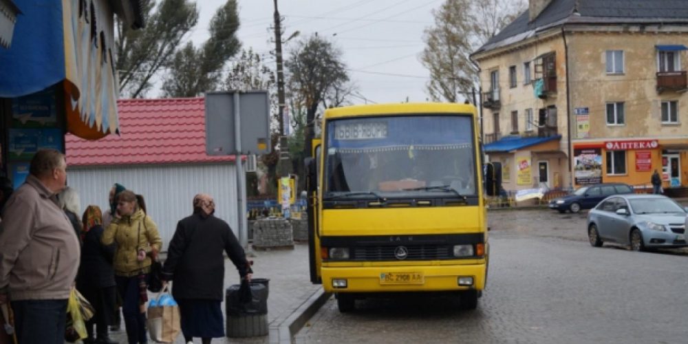 львів яворів автобус