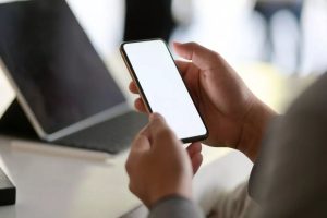 Як увімкнути роумінг на iPhone: повний гайд з нюансами для початківців і профі у 2026 році