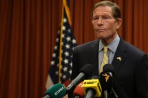 Блюменталь у Києві: посланці Трампа мають бути твердішими з Путіним