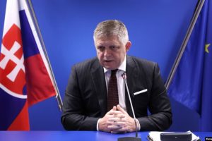 Фіцо заблокував санкції ЄС і скасував візит в Україну