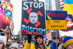 «Нам треба задушити Путіна»: Кеннеді про санкції в Палаті