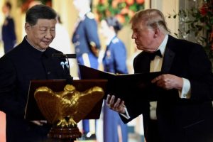 Зустріч Трампа й Сі залишила Україну в статусі прохача