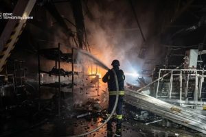 Дрон РФ вдарив по підприємству в Чорткові: постраждали п’ять людей