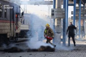 Кількість загиблих від удару по вокзалу в Дніпрі зросла до 15